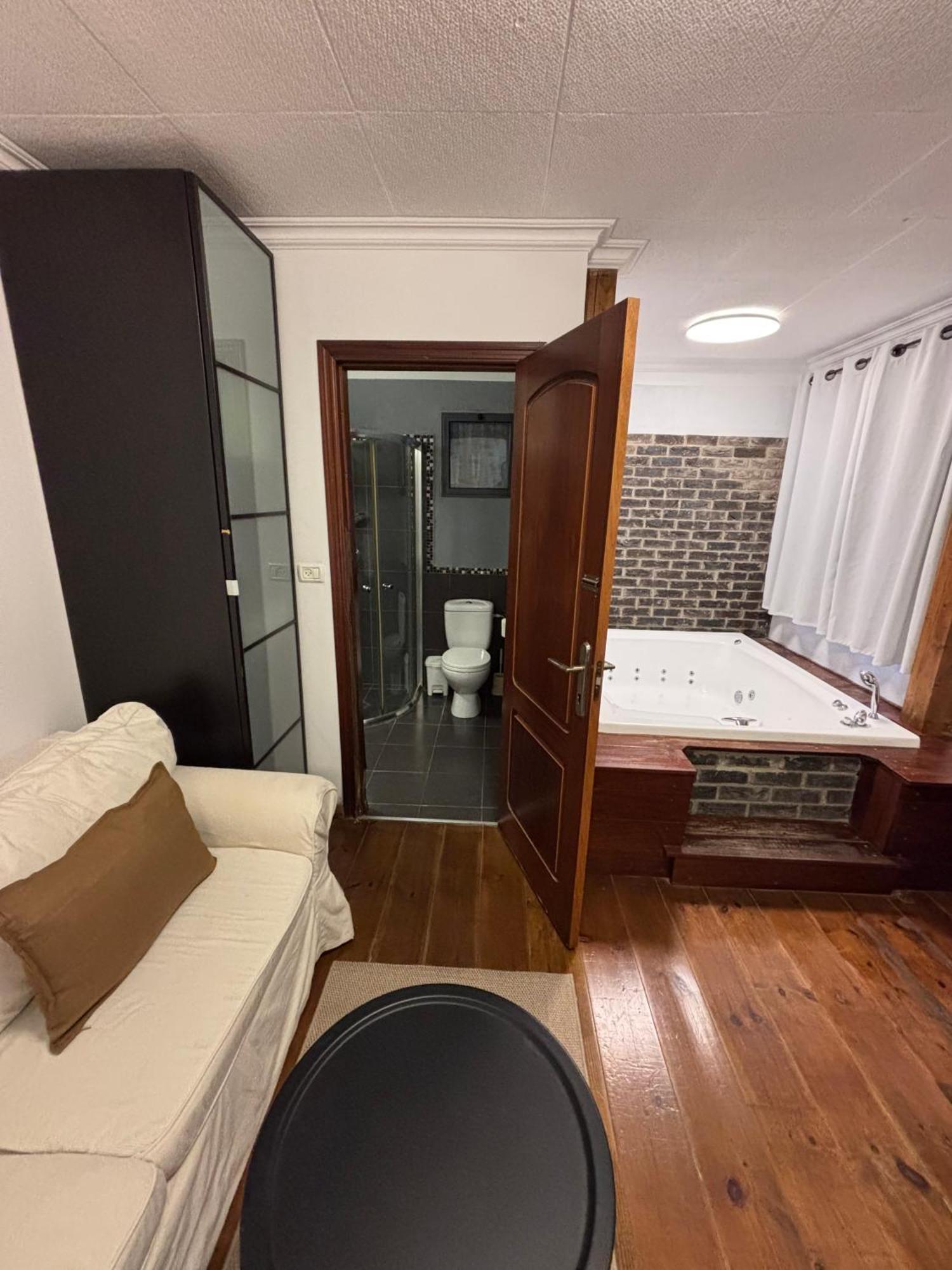 Kesem Bagolan Villa Had Nes Buitenkant foto